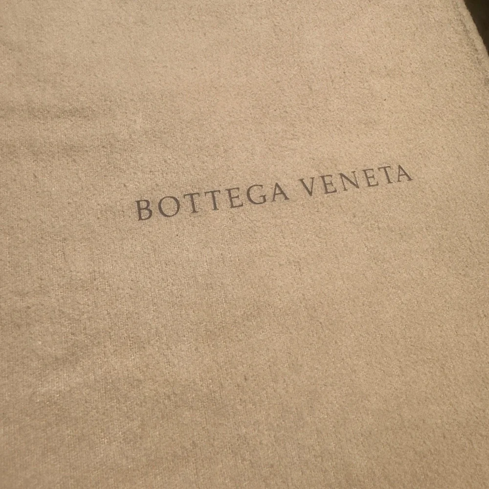 Bottega Veneta authentic bottega